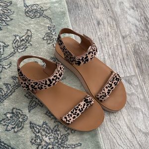 Madewell: The Maggie Sandal in Spotted Calf Hair